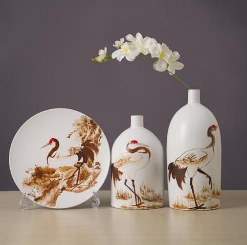 景德镇陶瓷工艺品创意婚庆礼品插花花器纯手工瓷器 家居摆件
